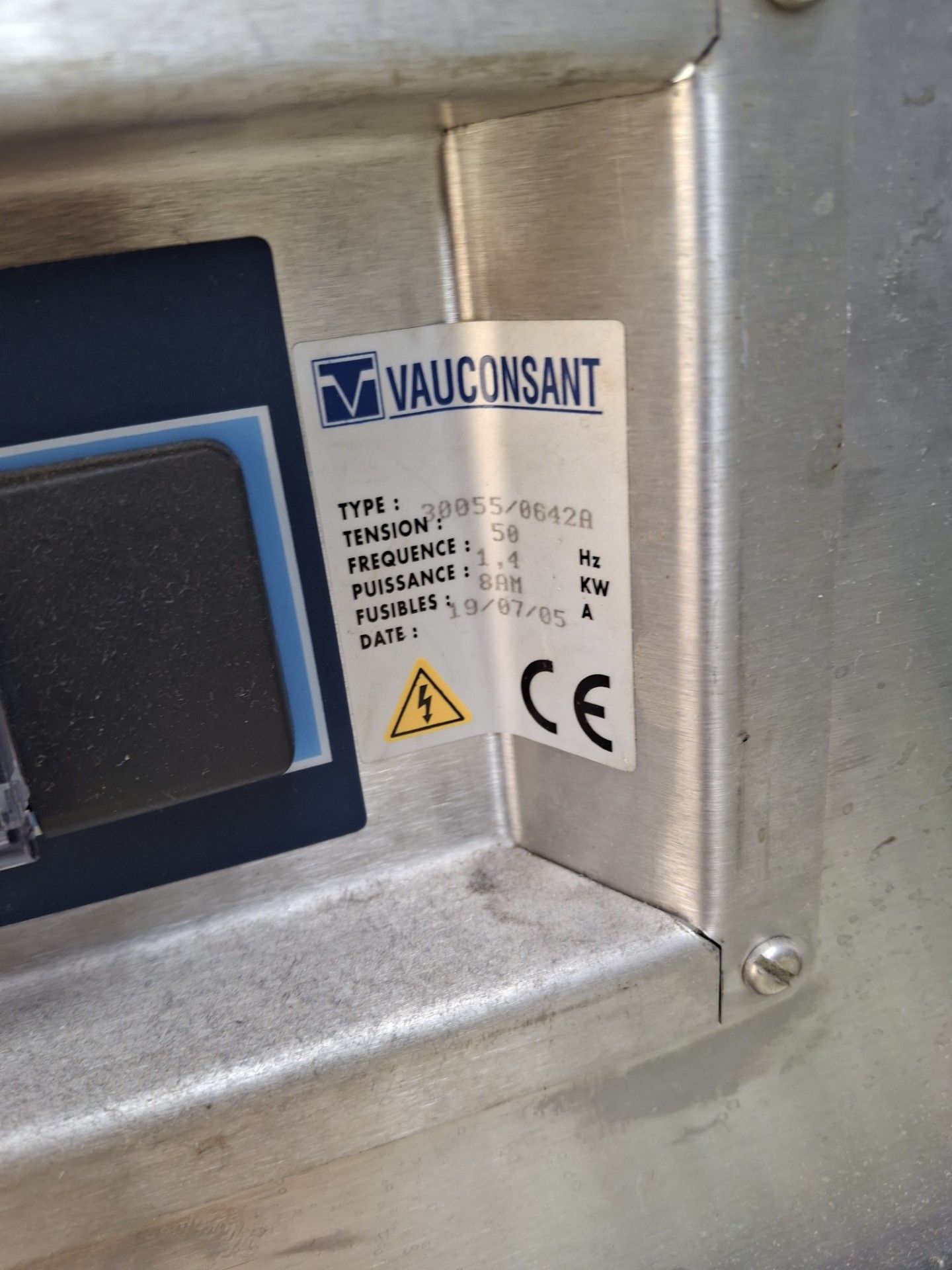 CATERING EQUIPMENT INCOMPLETE FRIDGE SOLD FOR PARTS - Image 2 of 2