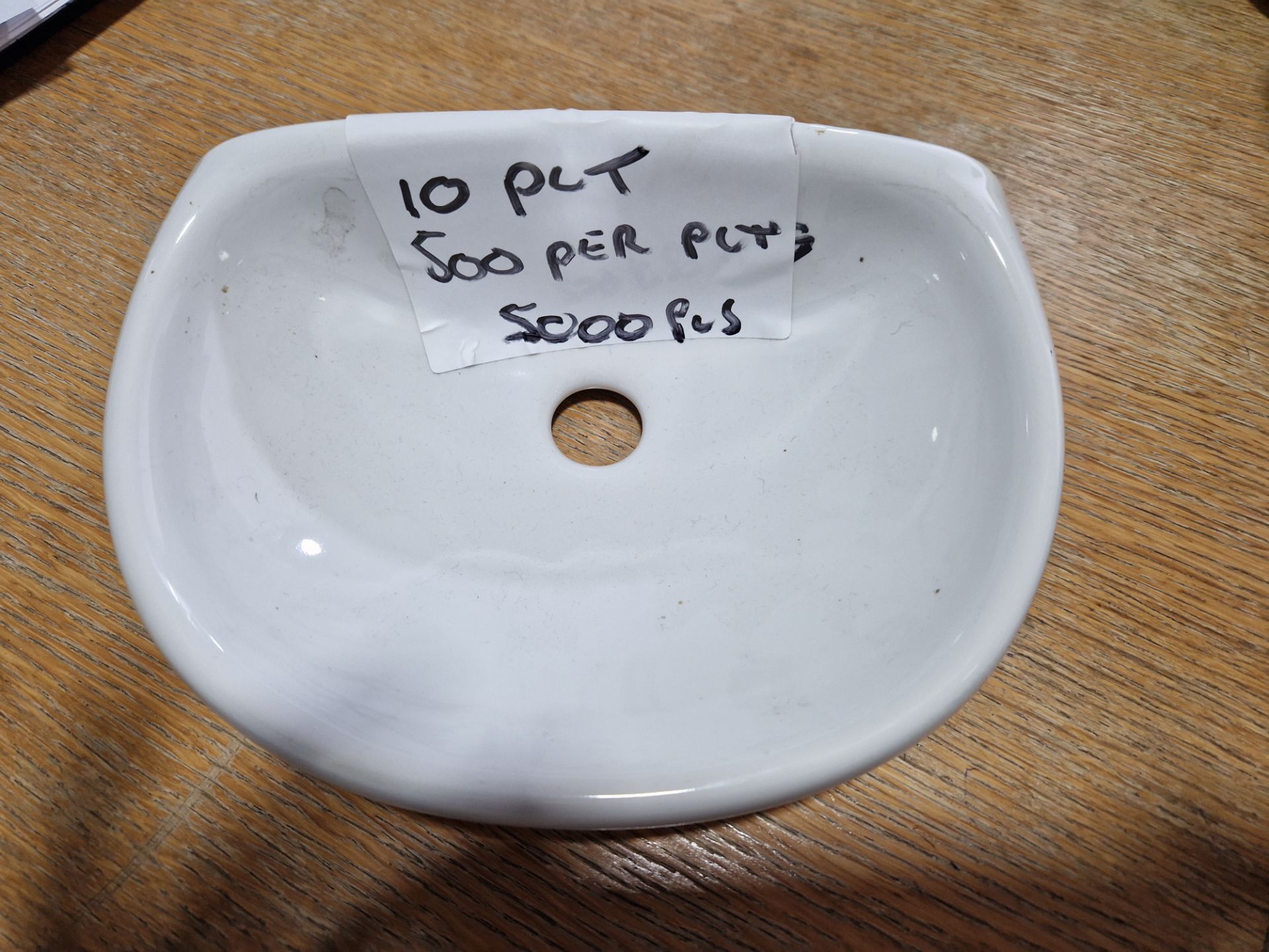 JOBLOT OF 500 X 8" SOAP DISH - SEE DESCRIPTION