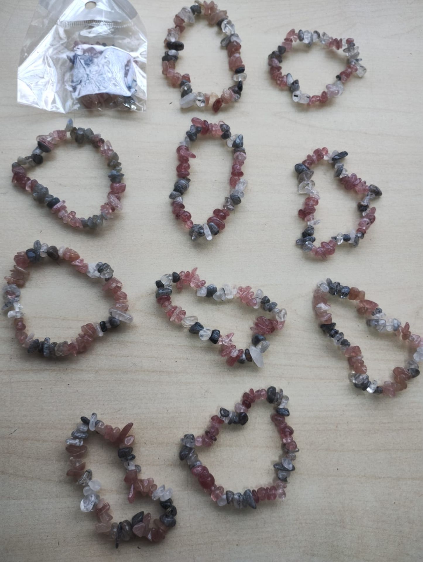 STRAWBERRY+ RUTILATED QUARTZ CRYSTAL CHIP BRACELET JOB LOT OF 11 - BRAND NEW - Image 2 of 2