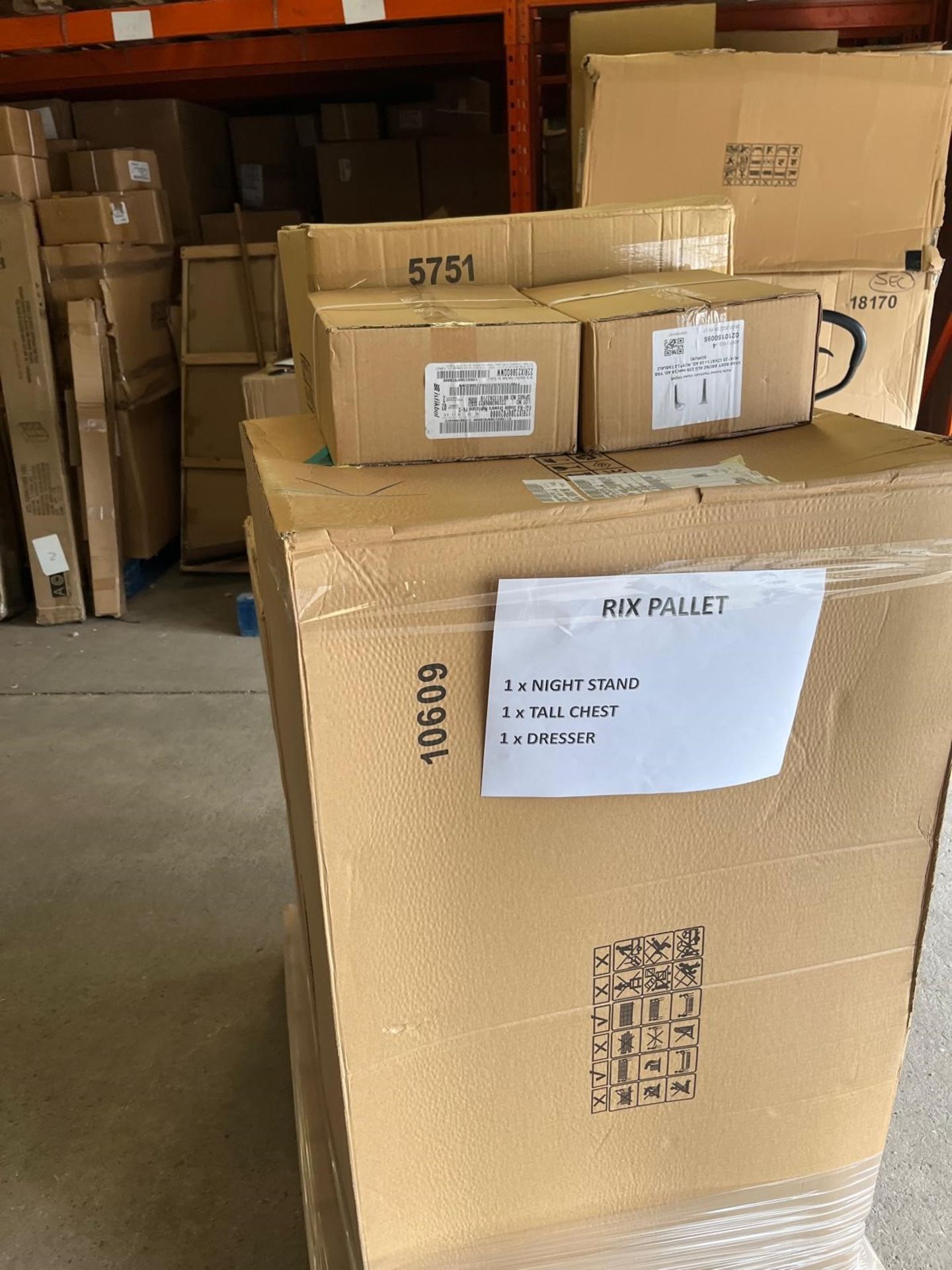 RIX BEDROOM SET RRP OVER £1099