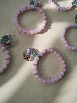 RQ BEADED CRYSTAL CHAKRA TOL BRACELET JOB OF 5 - BRAND NEW