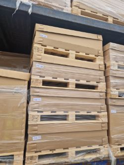 SMALL TOYS PALLETS AND CHILDREN'S ACCESSORIES ALL NEW STOCK