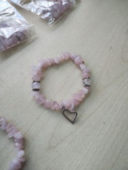 RQ CHIP AND BEAD HEART CHARM BRACELET JOB LOT OF 8 - BRAND NEW