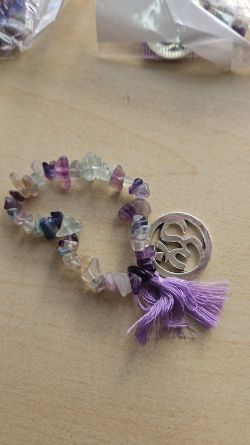 FLUORITE CRYSTAL CHIP LARGE OM CHARM WITH TASSEL BRACELET JOB LOT OF 15 - BRAND NEW