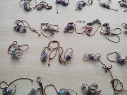 MIXED CRYSTAL CHIP BROWN COTTON ADJUSTABLE BRACELET JOB LOT OF 60 - BRAND NEW