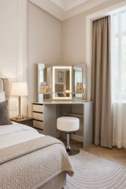 GREY 5 DRAWER MAKE UP CORNER DRESSING TABLE WITH TOUCH LED MIRROR AND STOOL