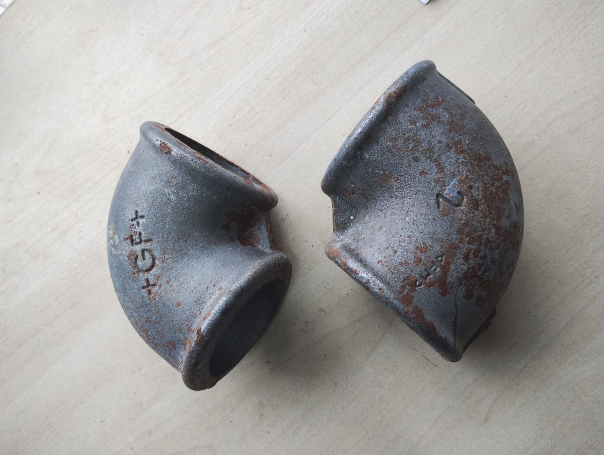 +GF+ 2" CAST ELBOWS - PIPE FITTINGS - NEW NO BOX - Image 2 of 2