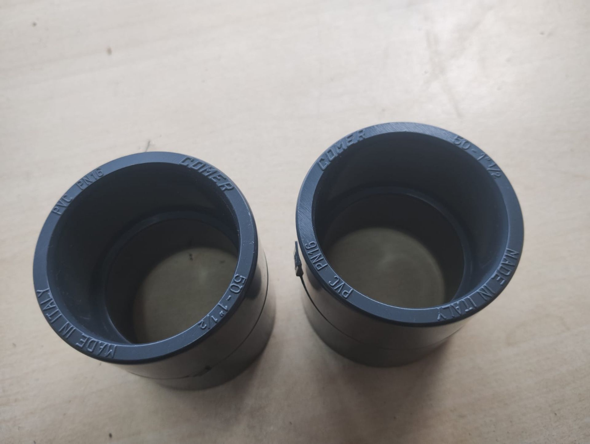 COMER 1 ½" EQUAL COUPLER - PVC - GREY - JOBLOT OF 2 - NEW - Image 2 of 3