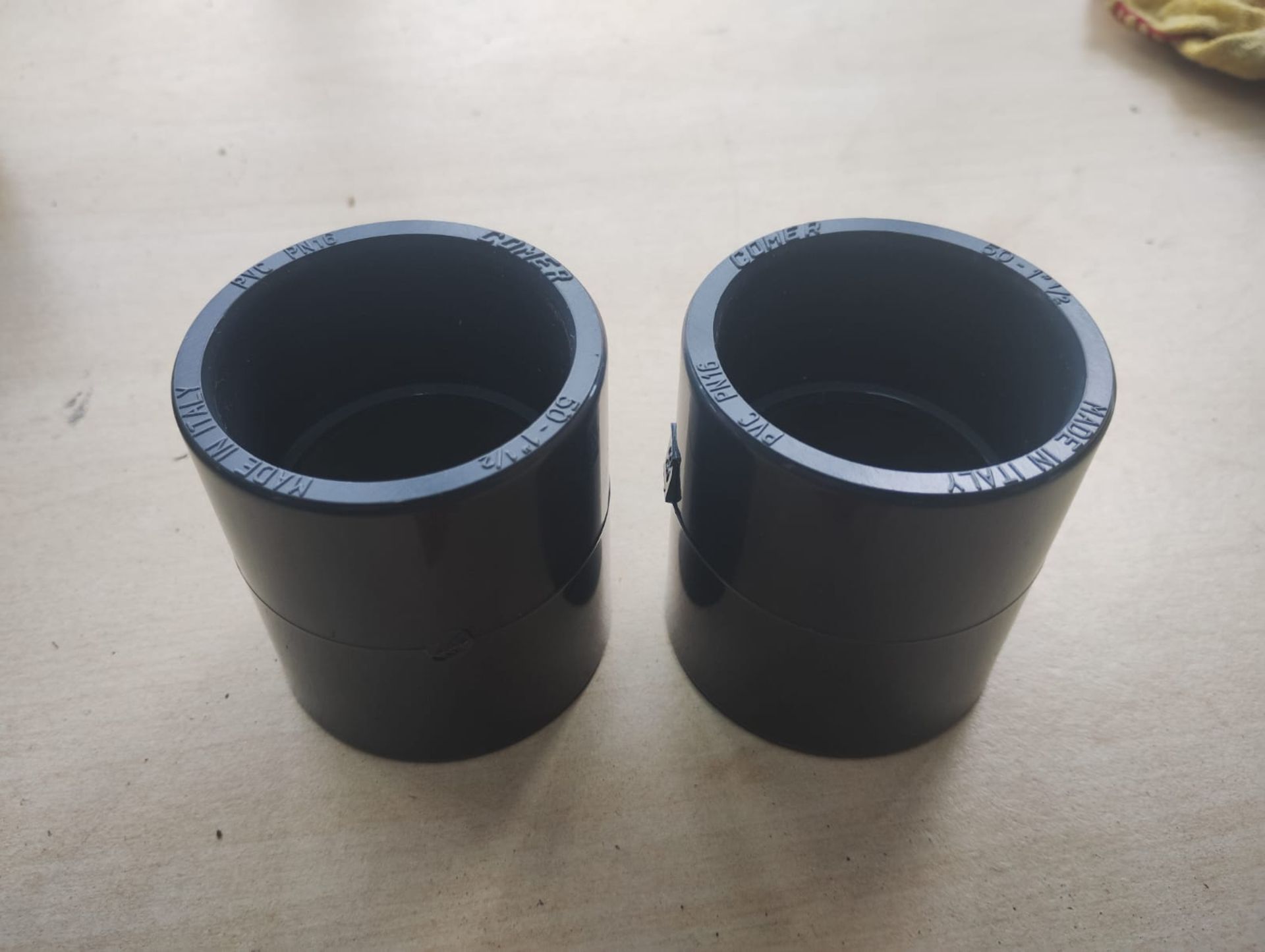 COMER 1 ½" EQUAL COUPLER - PVC - GREY - JOBLOT OF 2 - NEW