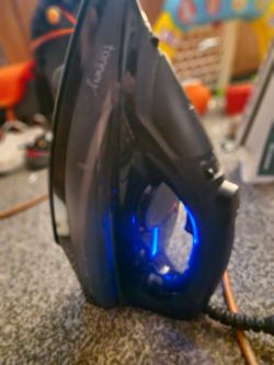 HOTEL ROOM CONTENTS IRONING BOARDS IRONS LIGHTS FURNITURE PALLETS