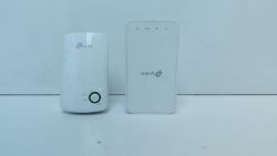 TP-LINK WIFI RANGE EXTENDER BUNDLE – RE200 AC750 DUAL BAND + WIRELESS N EXTENDER PLUG-IN BOOSTERS