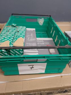 JOBLOT X 2 CRATES NUMBER 7 RESELLER CARBOOT MARKET