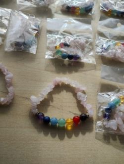 RQ CHIP RHINESTONE CHAKRA CRYSTAL CHIP BRACELET JOB LOT OF - 19 - BRAND NEW