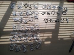 WHITE HOWLITE GEMSTONE CHRYSTAL CHIP BRACELETS - NEW IN ORIGINAL PACKAGING - JOBLOT OF 45