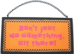 192 X HANGING WOODEN PLAQUE-LAZY TXT (6/48)