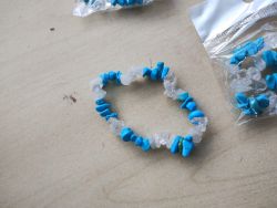 BLUE HOWLITE AND CLEAR QUARTZ CRYSTAL CHIP BRACELET JOB LOT OF 10 BRAND NEW