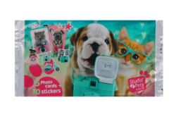 1700 X STUDIO PETS 3 CARDS & 10 STICKERS (1700)