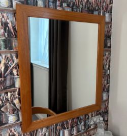 PALLET OF HOTEL MIRRORS WALLMOUNTED DRESSERS AND BEDSIDE CABINETS