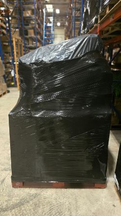 1 MIXED PALLET OF MIXED CLEARANCE PRODUCTS LIGHTS, DECORATIONS, & MORE!