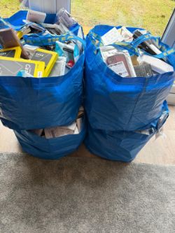 X4 LARGE BAGS OF BRAND NEW PHONE CASES AND SCREEN PROTECTORS MIXED MODELS COLLECTION ONLY