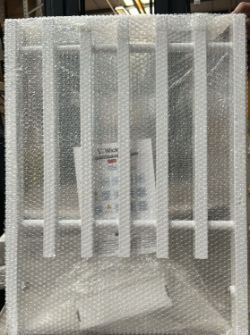 18X WICKES DESIGNER CUBE FENCE RADIATORS - WHITE (H)800MM X (L)600MM