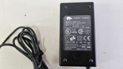 14PC BATTERIELIMINATOR 12 VDC