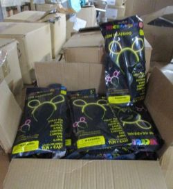 1 PALLET – 1000 X GLOW STICK HEADBAND KITS, ASSORTED COLOURS, BRAND NEW SEALED, PARTY STOCK