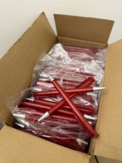 BOX OF 1,000 BLACK INK PENS WITH RED FROSTED BODY
