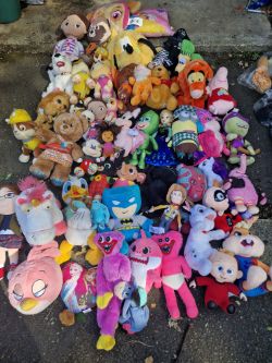 SELECTION OF PLUSH TOYS DISNEY MARVEL CARTOON PAW PATROL