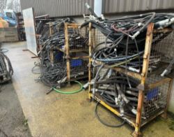 2X SPILLAGES OF HYDROLIC LINES AND FITTINGS VERIOUS SIZES