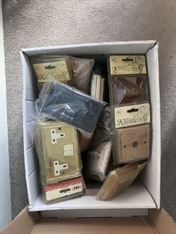 ELECTRICAL SOCKETS 20+
