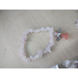 ROSE QUARTZ CRYSTAL CHIP HANGING ANGEL HEART BRACELET JOB LOT OF 45 - BRAND NEW