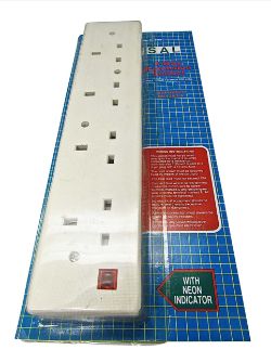 160 X 4 WAY EXTENSION SOCKET (NO CABLE INCLUDED) (80) *NBC*