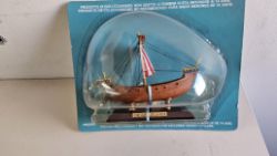 22 PC COLLECTIBLE PRODUCT