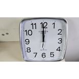 10 PC RADIO CONTROL WALL CLOCK CHAMPION SQWER MODEL