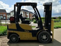 2017 YALE GLP25VXE2170 LP GAS FORKLIFT