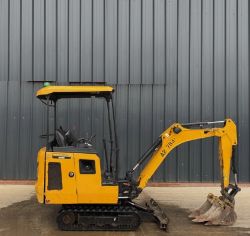 2019 JCB 15C-1 MINI EXCAVATOR / DIGGER - HOURS: 1,828