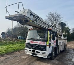1998 VOLVO FL6 ACCESS PLATFORM TRUCK – SIMON SNORKEL 26M CHERRY PICKER
