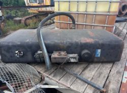 USED HYVA STEEL HYDRAULIC TANK – SKIP WAGON / HOOK LIFT TRUCK