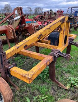 MCCONNEL 5 LEG SHAKERATOR