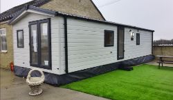 2026 DELTA SAFFRON DELUXE HOLIDAY HOME – 6 BERTH >>--NO VAT ON HAMMER--<<