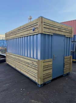 16FT X 8FT SHIPPING CONTAINER – STREET FOOD / COFFEE SHOP / FOOD KIOSK