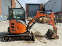 HITACHI ZX26 U-6 – MINI EXCAVATOR / DIGGER