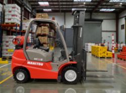MANITOU MI25G LPG FORKLIFT