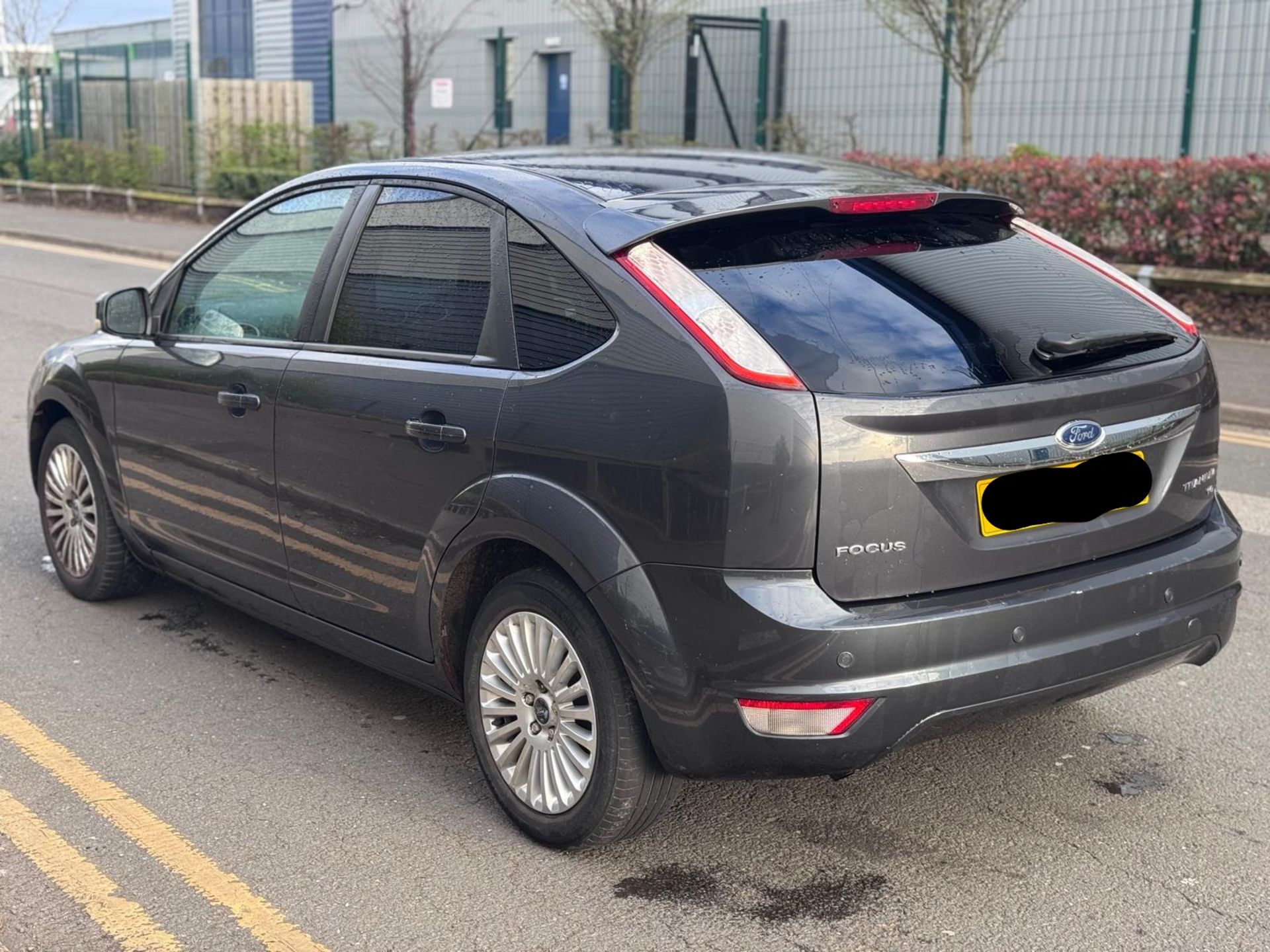 **(ONLY 124K MILEAGE)** 2008 FORD FOCUS TITANIUM 100 1.6 PETROL MANUAL >>--NO VAT ON HAMMER--<< - Image 7 of 14