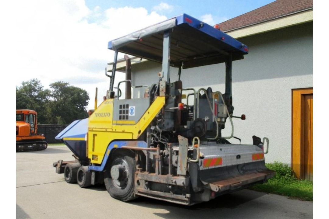 2008 VOLVO ABG TITAN 6870 TARMAC PAVER - Image 3 of 15