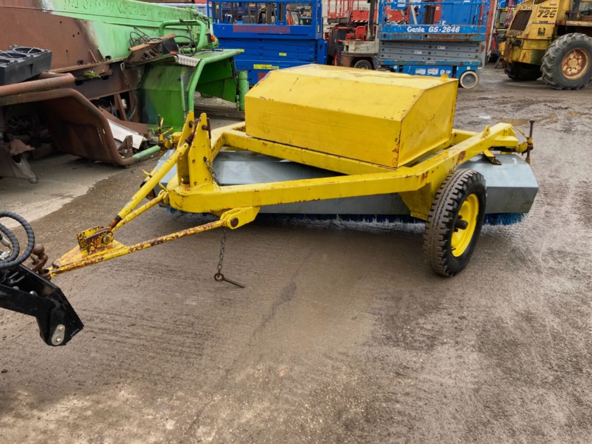 TOWABLE SWEEPER – WHEEL-DRIVEN BRUSH - Image 2 of 7