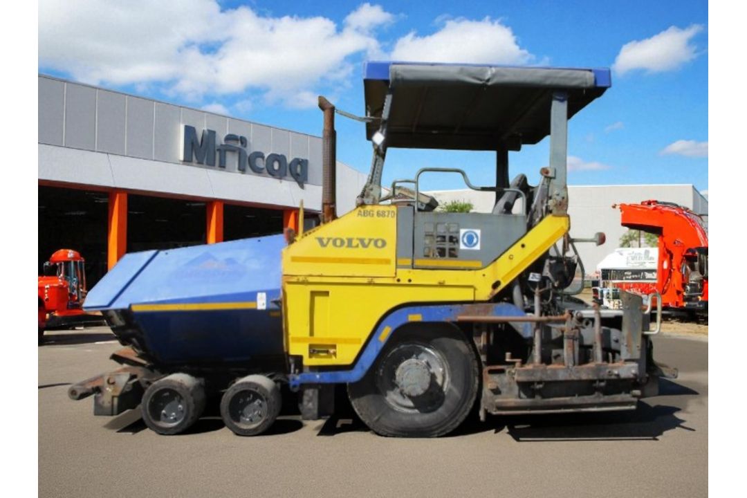 2008 VOLVO ABG TITAN 6870 TARMAC PAVER - Image 1 of 15