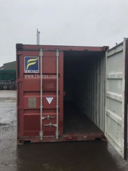 20FT X 8FT SHIPPING CONTAINER