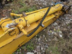 JCB JS200 / JS220 BUCKET RAM & LINKAGE – LARGE COMPONENT